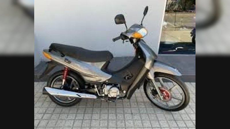 Sustrajeron una motocicleta desde el interior de una vivienda