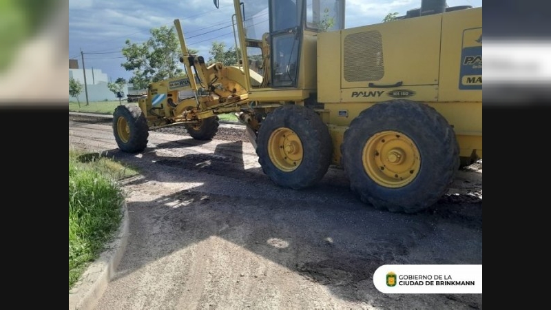 Avanza la obra de cordón cuneta en Brinkmann