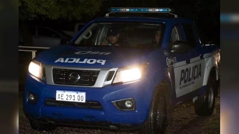 Un conductor ingresó a su domicilio marcha atrás y atropelló a una niña de tres años: la pequeña falleció