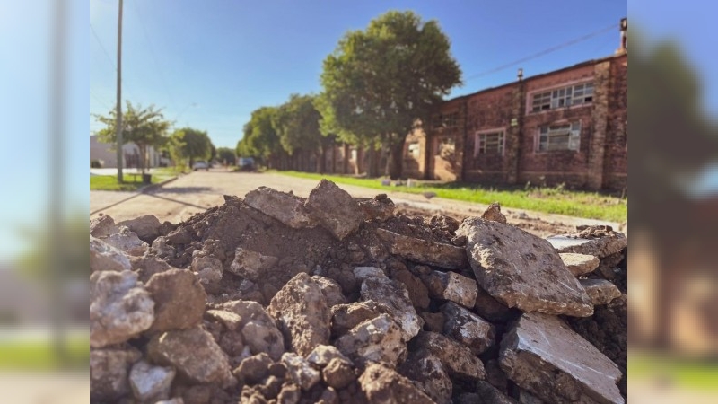 Porteña: Avanzan los trabajos de bacheo y repavimentación en la ciudad