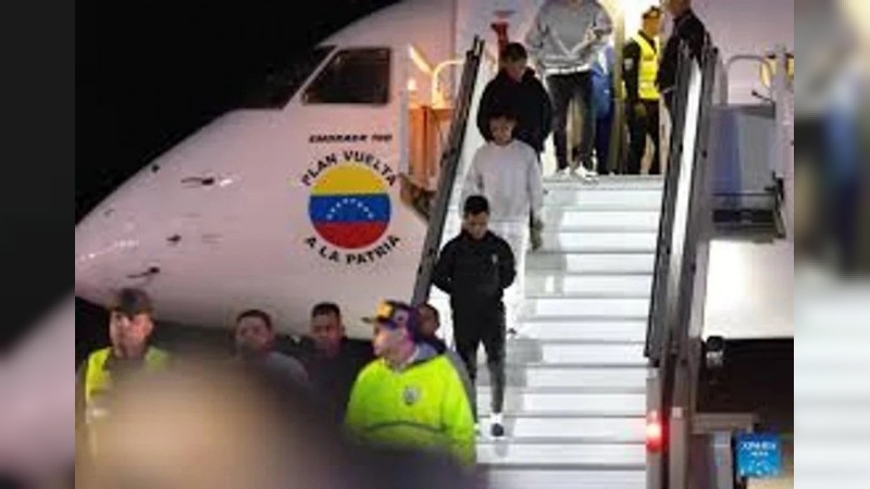 Llegaron a Venezuela 71 migrantes deportados por Estados Unidos