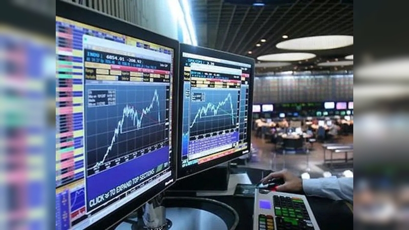 El Merval cerró en alza y el riesgo país se mantuvo debajo de los 700 puntos