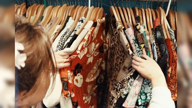 Tras cinco meses en alza, las ventas minoristas retrocedieron a nivel interanual al caer 2,9% en mayo