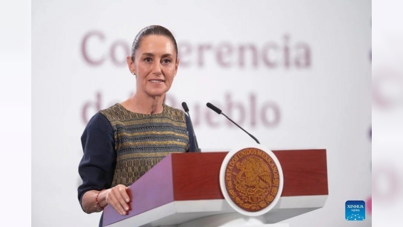 La presidenta de México pide a Estados Unidos una reforma migratoria que reconozca el papel de los migrantes