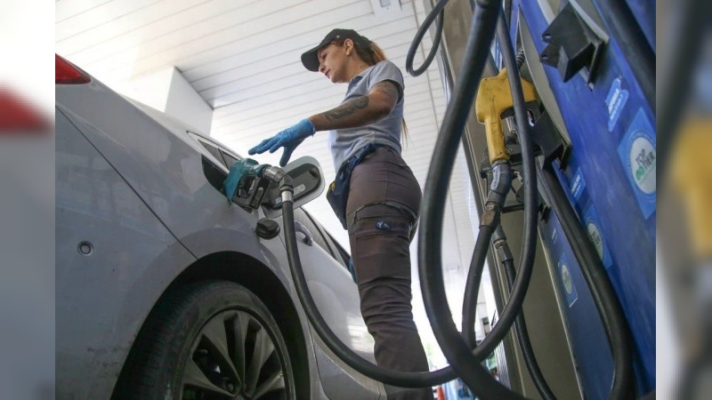 YPF subió 3,5% los precios de sus combustibles, en un día muy complicado para su valor en Bolsa