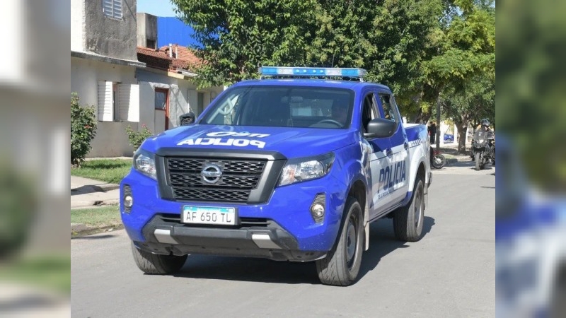 Un hombre cayó desde el techo de un tinglado y está grave
