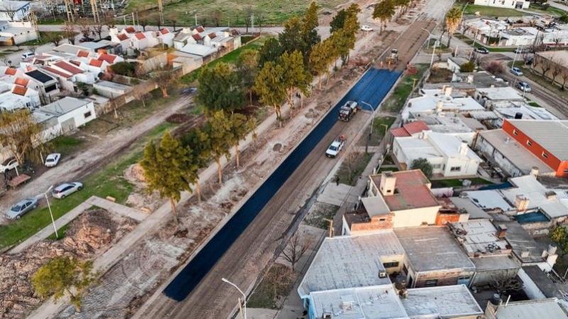 Santa Fe continúa con su plan de inversión vial y avanza en la pavimentación del acceso a Frontera