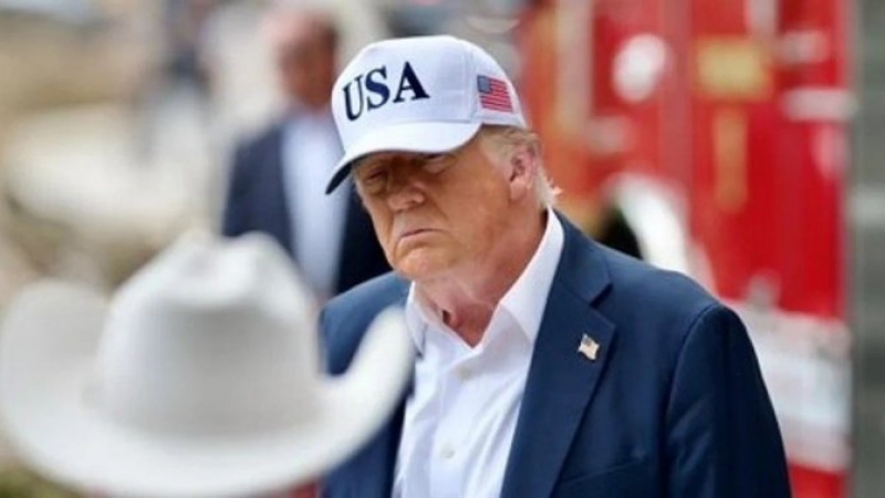 Donald Trump busca simplificar las regulaciones para viajes comerciales al espacio