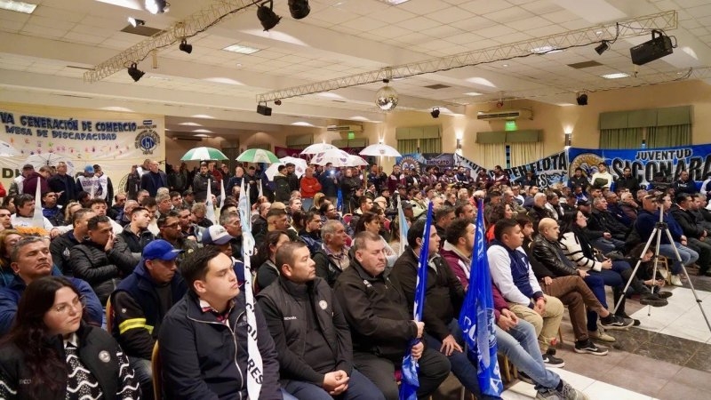 Fuerza Argentina pide protagonismo del movimiento obrero: "La voz de los trabajadores estará en los comicios"