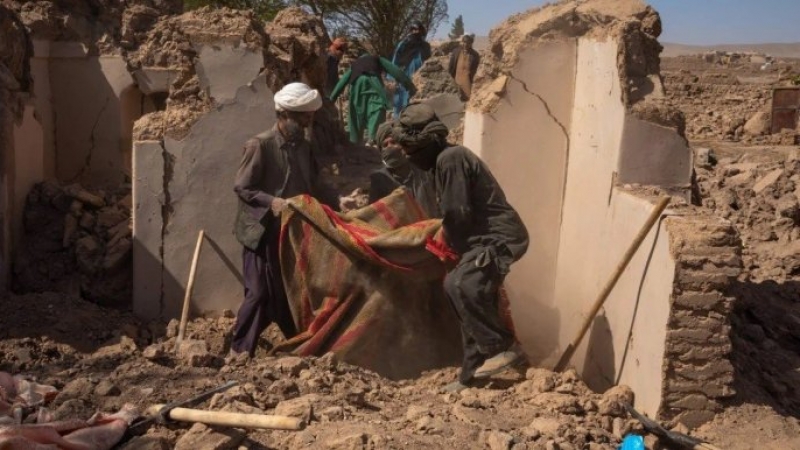 Terremoto en Afganistán: al menos 622 muertos y 1.555 heridos