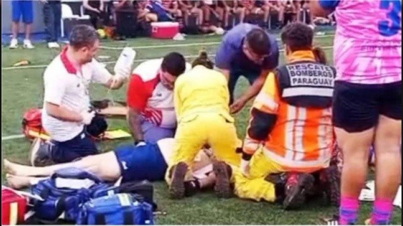 Rugbier argentino cayó desplomado y murió en pleno partido en Paraguay