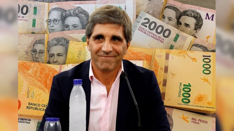 Deuda en pesos: el Tesoro debe renovar $45,6 billones y Caputo promete que "vamos a honrar todas las deudas"