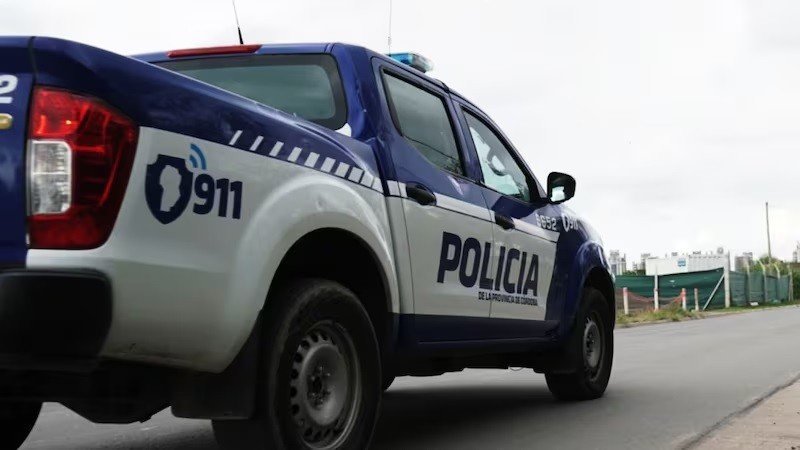 Detienen a un hombre armado que violó una medida cautelar en barrio San Cayetano