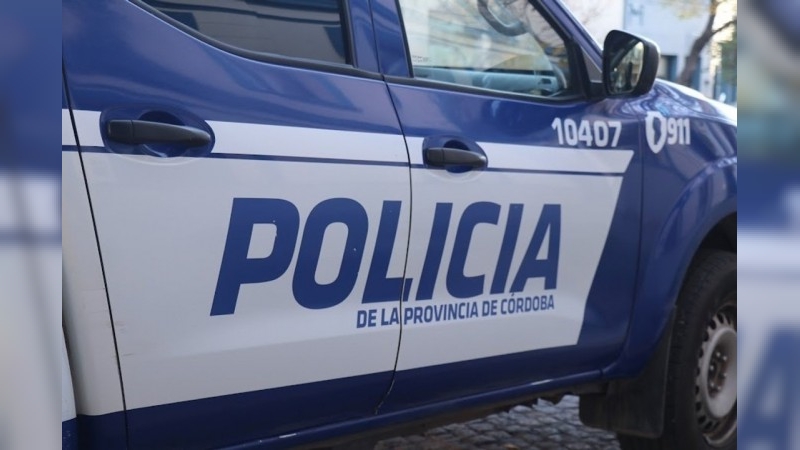 Una mujer sufrió una fractura expuesta tras un choque entre motos en barrio Consolata