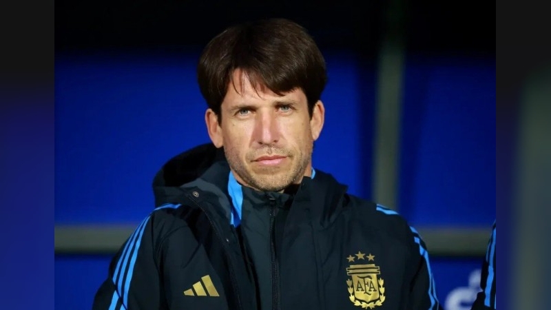 "Estoy orgulloso de ellos, son futbolistas con proyección de Selección mayor", dijo Placente