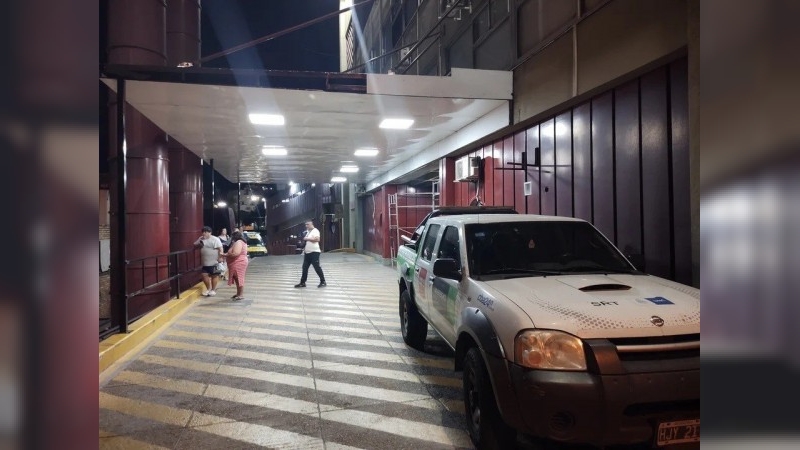 Robaron y atacaron a periodistas de los SRT en el acto de Javier Milei en Córdoba