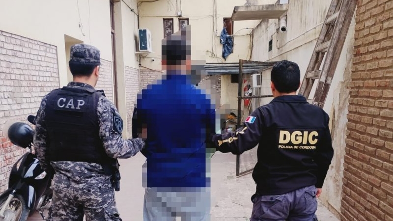 Detuvieron a un joven de 20 años durante un allanamiento en barrio La Florida