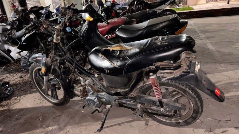 Recuperaron una motocicleta robada y aprehendieron a dos j&oacute;venes