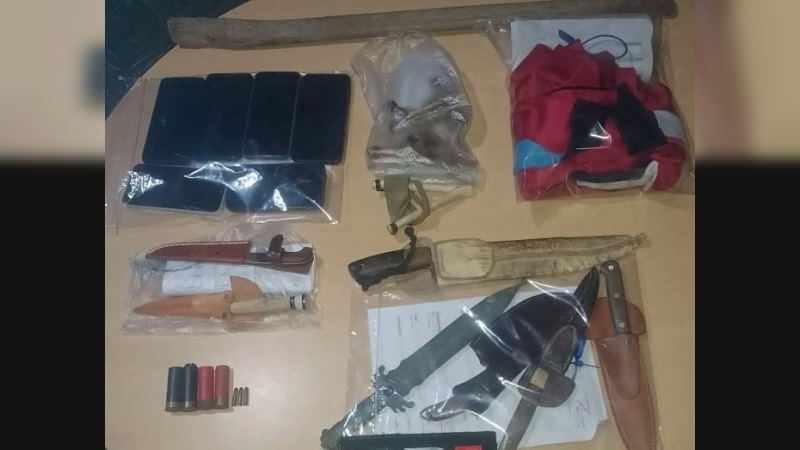 La PDI detuvo a dos hermanos en Ceres por una investigación por tentativa de homicidio