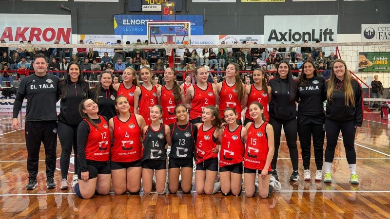 Instituto campe&oacute;n de la sub 18 del Torneo Internacional El Tala