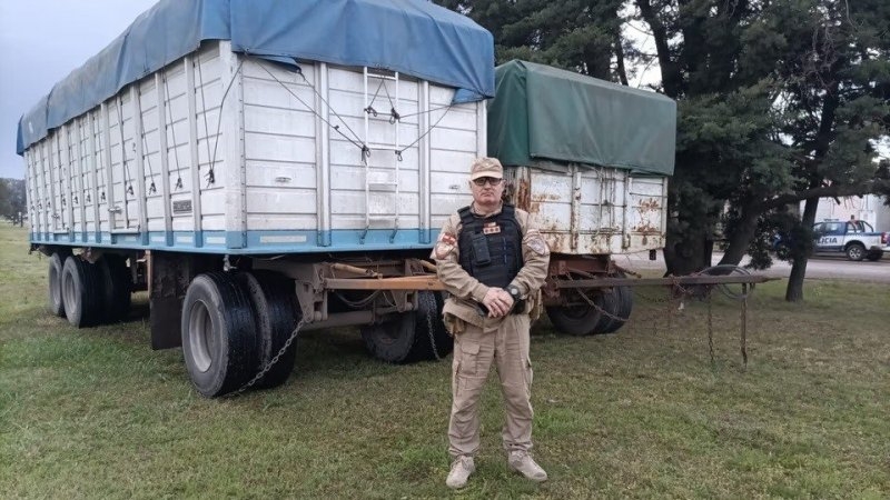 Delito rural en C&oacute;rdoba: tres detenidos y secuestro de maquinaria por un robo millonario de cereales
