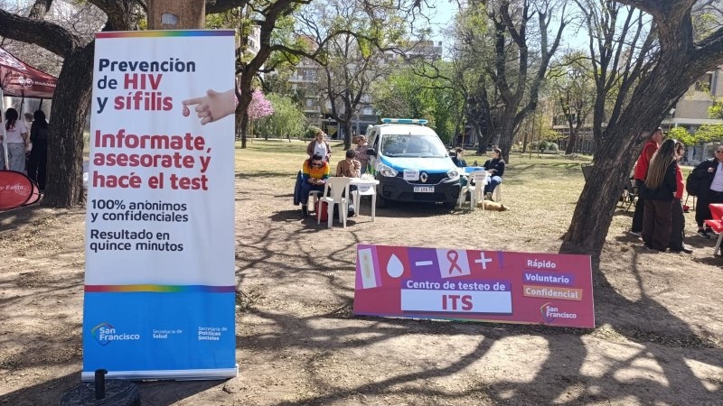 Salud realizó testeos de VIH y sífilis durante operativo sanitario en la Estudiantina