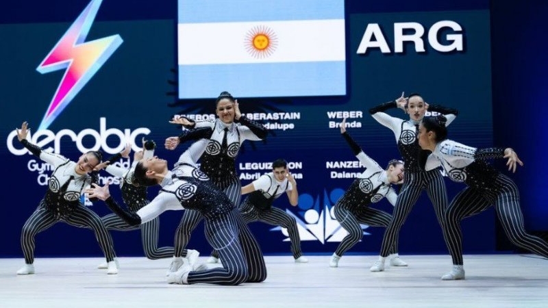 Daiana Nanzer termin&oacute; sexta del mundo con el equipo argentino de Aerobic Dance