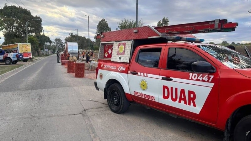 Rescataron a un obrero que cay&oacute; a un foso de casi 3 metros