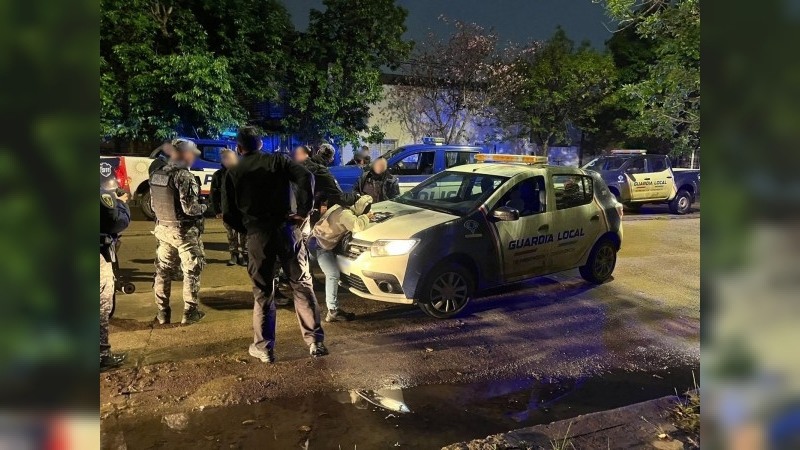 Dos hombres fueron aprehendidos tras una persecuci&oacute;n por el presunto robo de una motocicleta