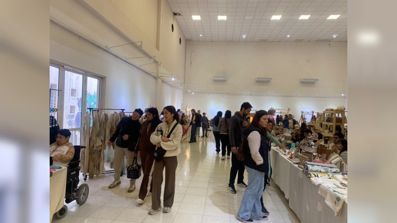 M&aacute;s de 100 emprendedoras participan de la Feria por el Mes de la Madre en San Francisco