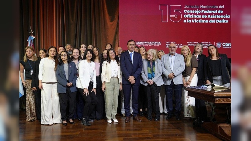 C&oacute;rdoba reuni&oacute; a especialistas de todo el pa&iacute;s para debatir la asistencia a v&iacute;ctimas del delito