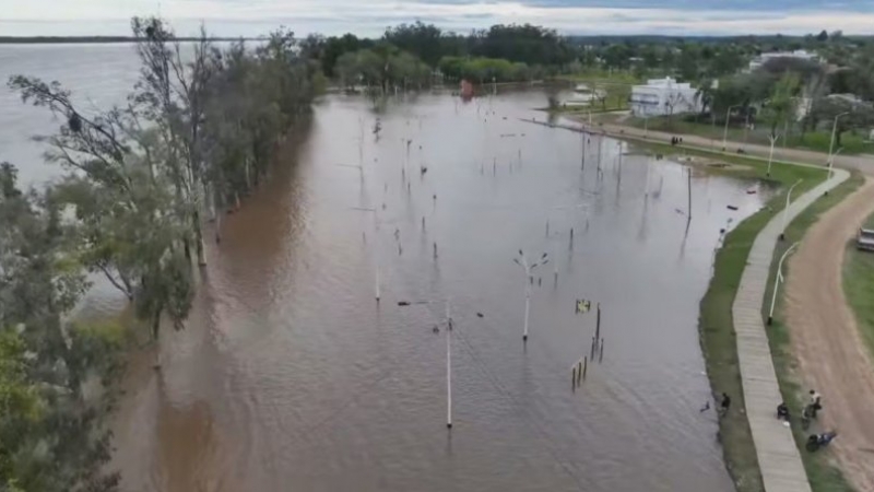 Inundaciones en el Litoral: m&aacute;s de 400 personas afectadas por la crecida de los r&iacute;os Uruguay y Paran&aacute;