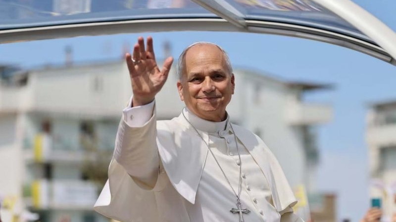 El Vaticano inform&oacute; que al papa Le&oacute;n XIV le extirparon un tumor canceroso del pulm&oacute;n